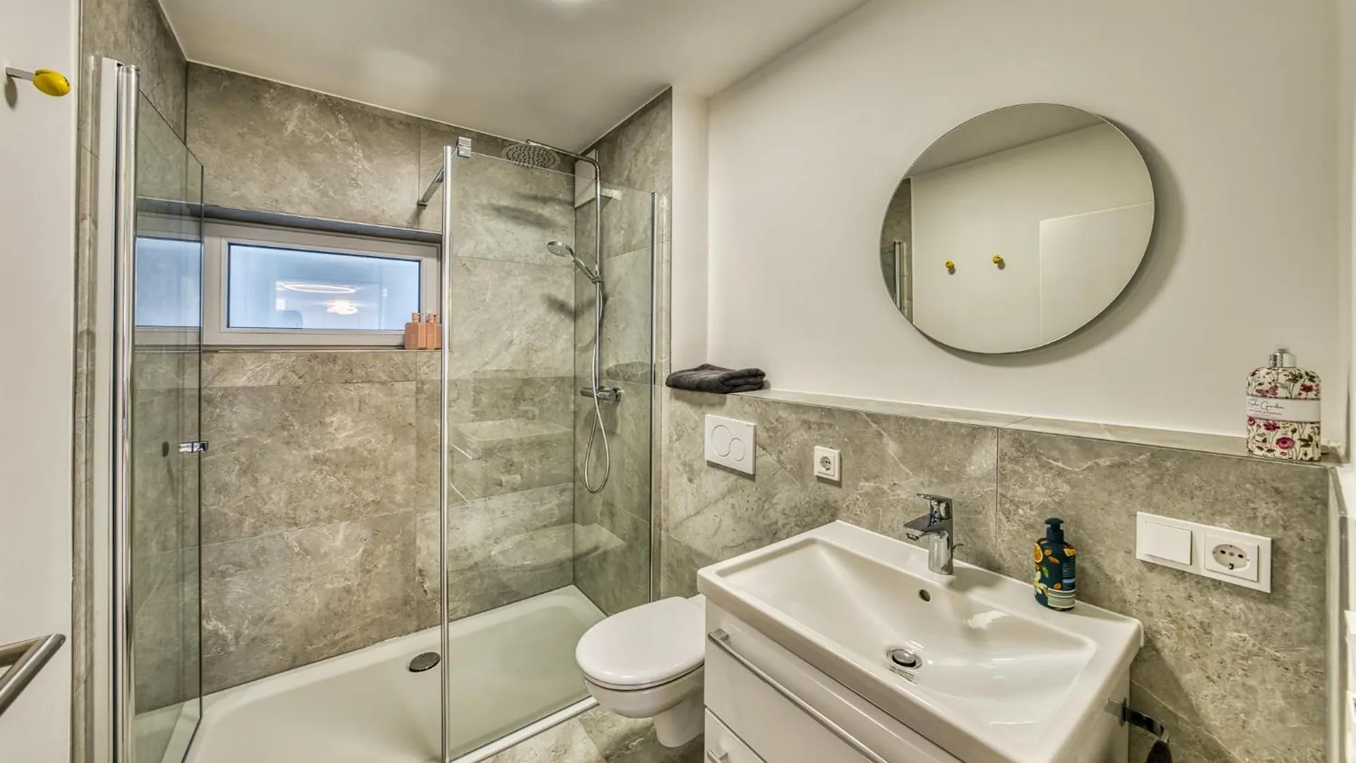 Premium Apartment Zentrumsnah アシャッフェンブルク ドイツ